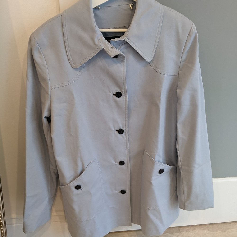 St. John light outer jacket, pale blue, size M